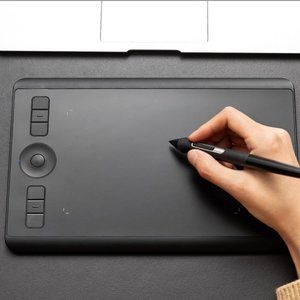 Used Wacom Intuos Pro Small Digital Graphic Drawing Tablet
